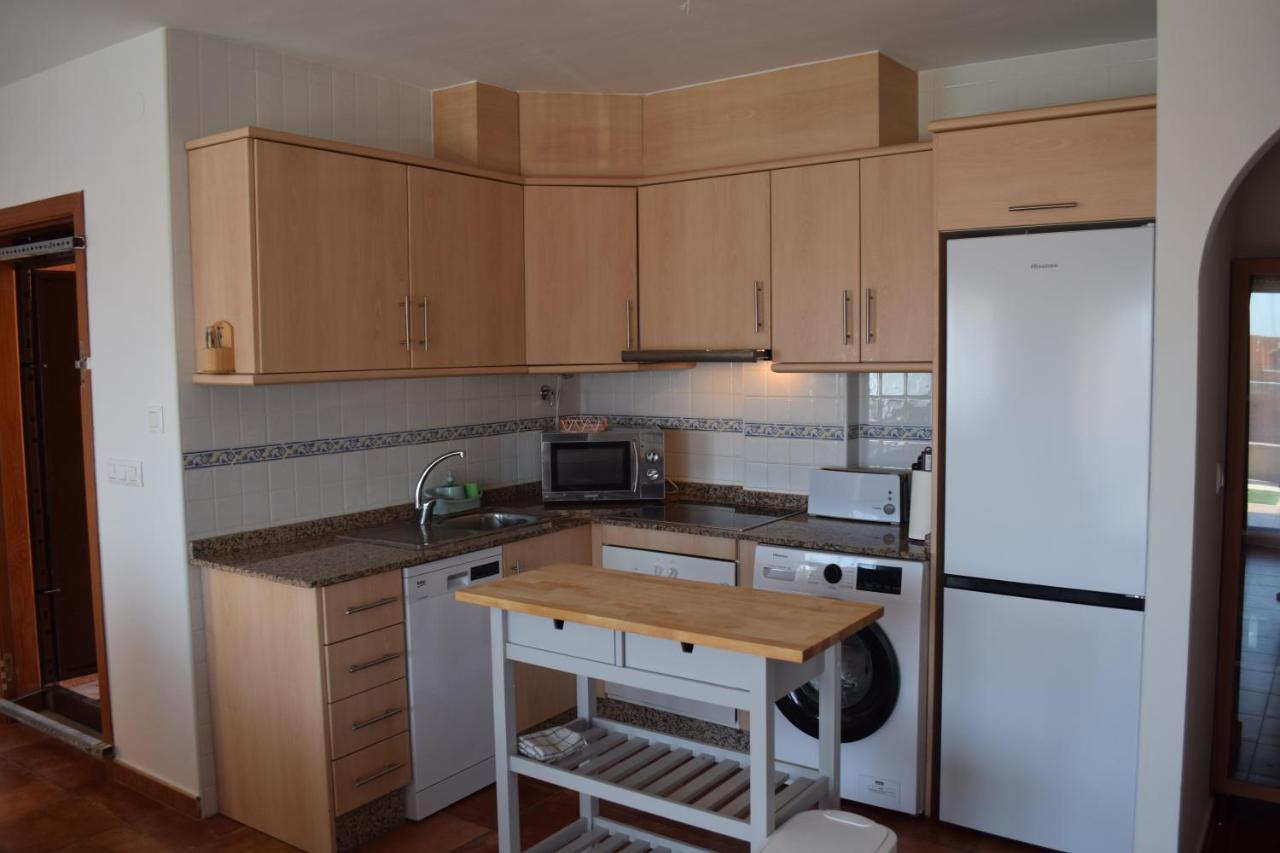 Espacioso Apartamento Con Preciosos Jardines Y Bbq Isla Plana Exteriör bild