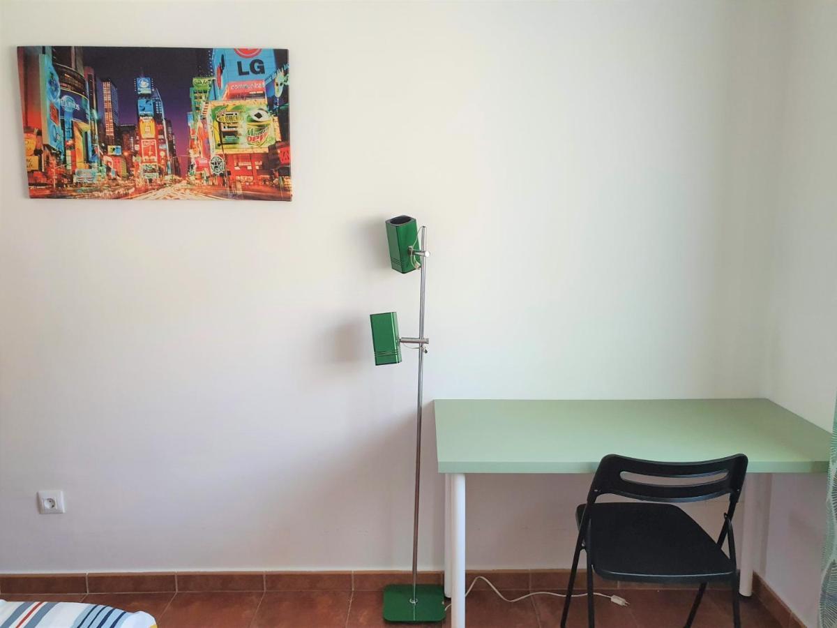 Espacioso Apartamento Con Preciosos Jardines Y Bbq Isla Plana Exteriör bild