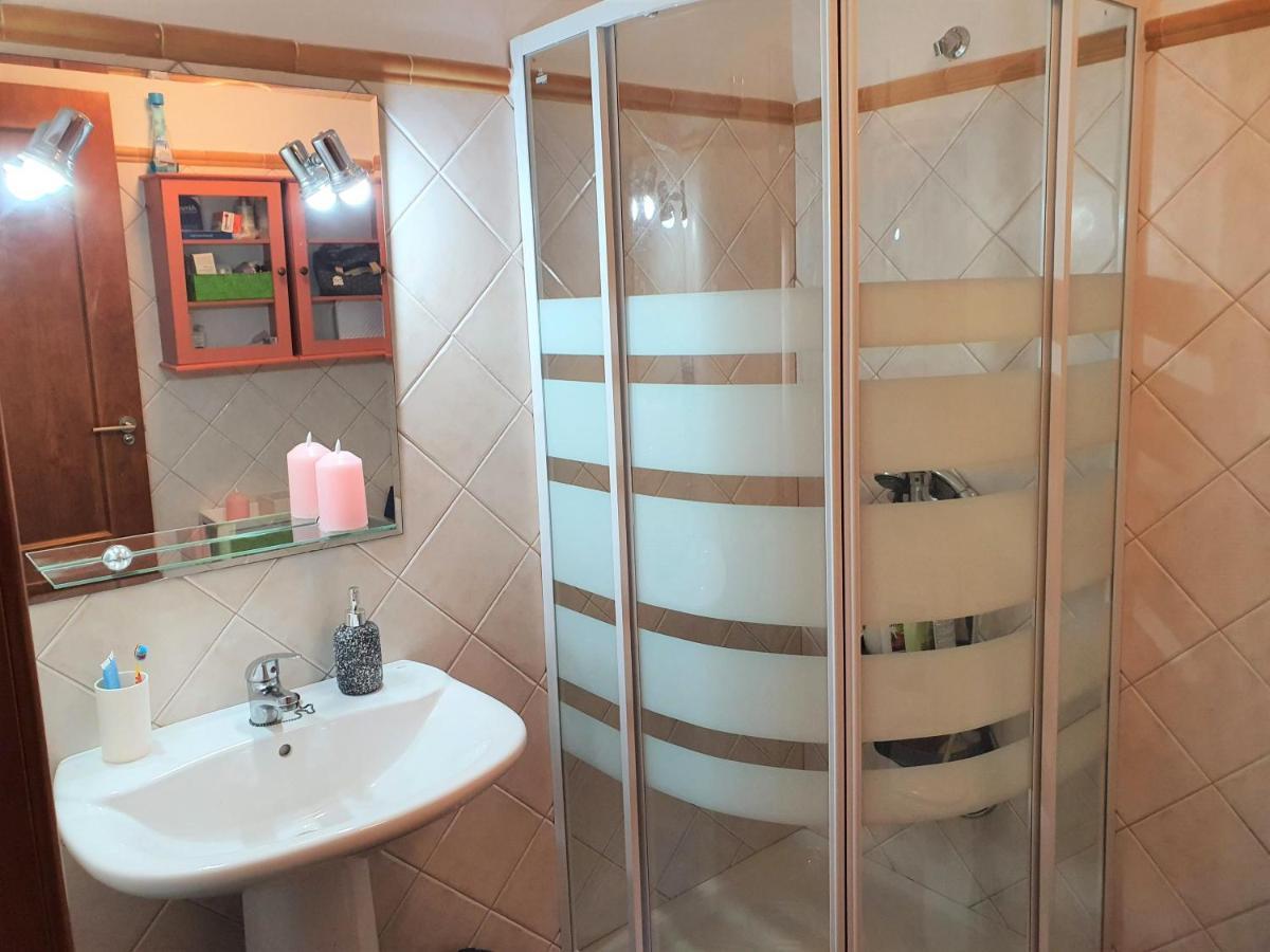 Espacioso Apartamento Con Preciosos Jardines Y Bbq Isla Plana Exteriör bild