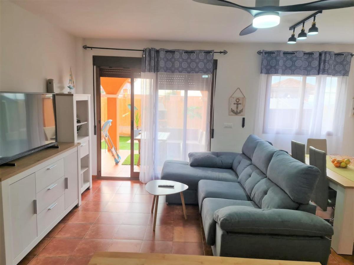 Espacioso Apartamento Con Preciosos Jardines Y Bbq Isla Plana Exteriör bild