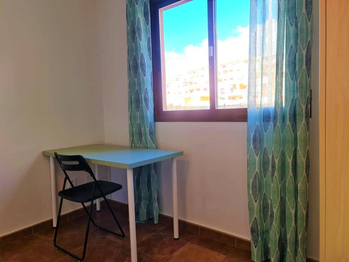 Espacioso Apartamento Con Preciosos Jardines Y Bbq Isla Plana Exteriör bild